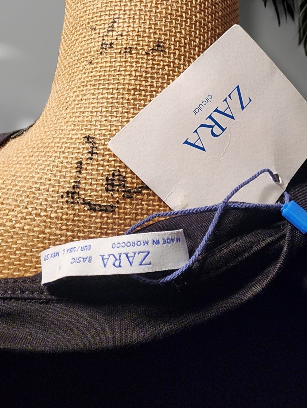 Zara T-shirt Dress with A Baroque Print Sash Tie. Size L. NWT - Picture 2 of 12